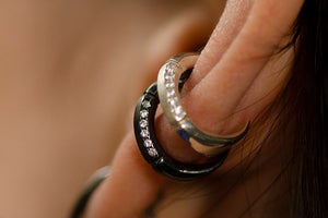 Cercei earcuff cu pietre