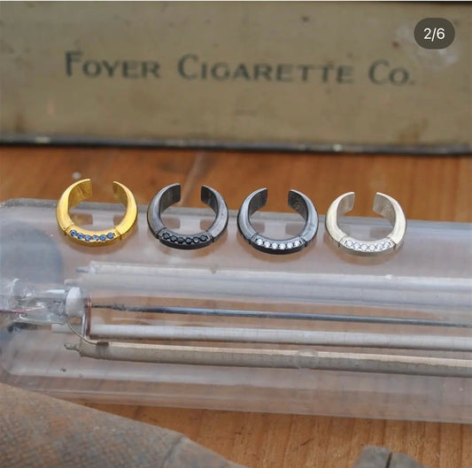 Cercei (earcuff)