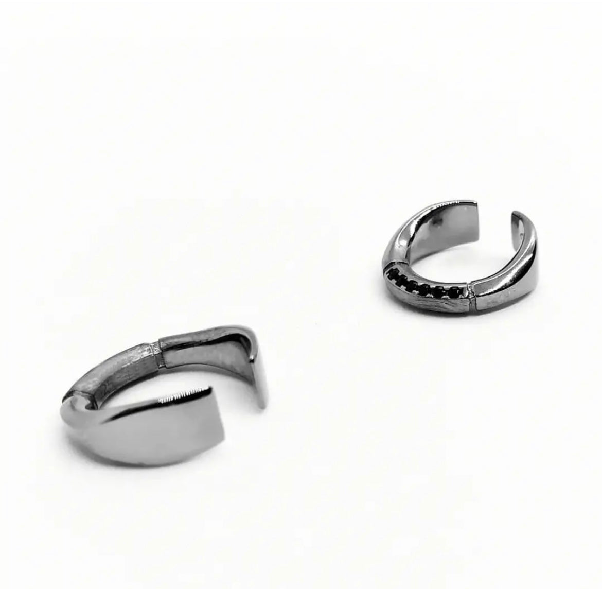Cercei earcuff cu pietre